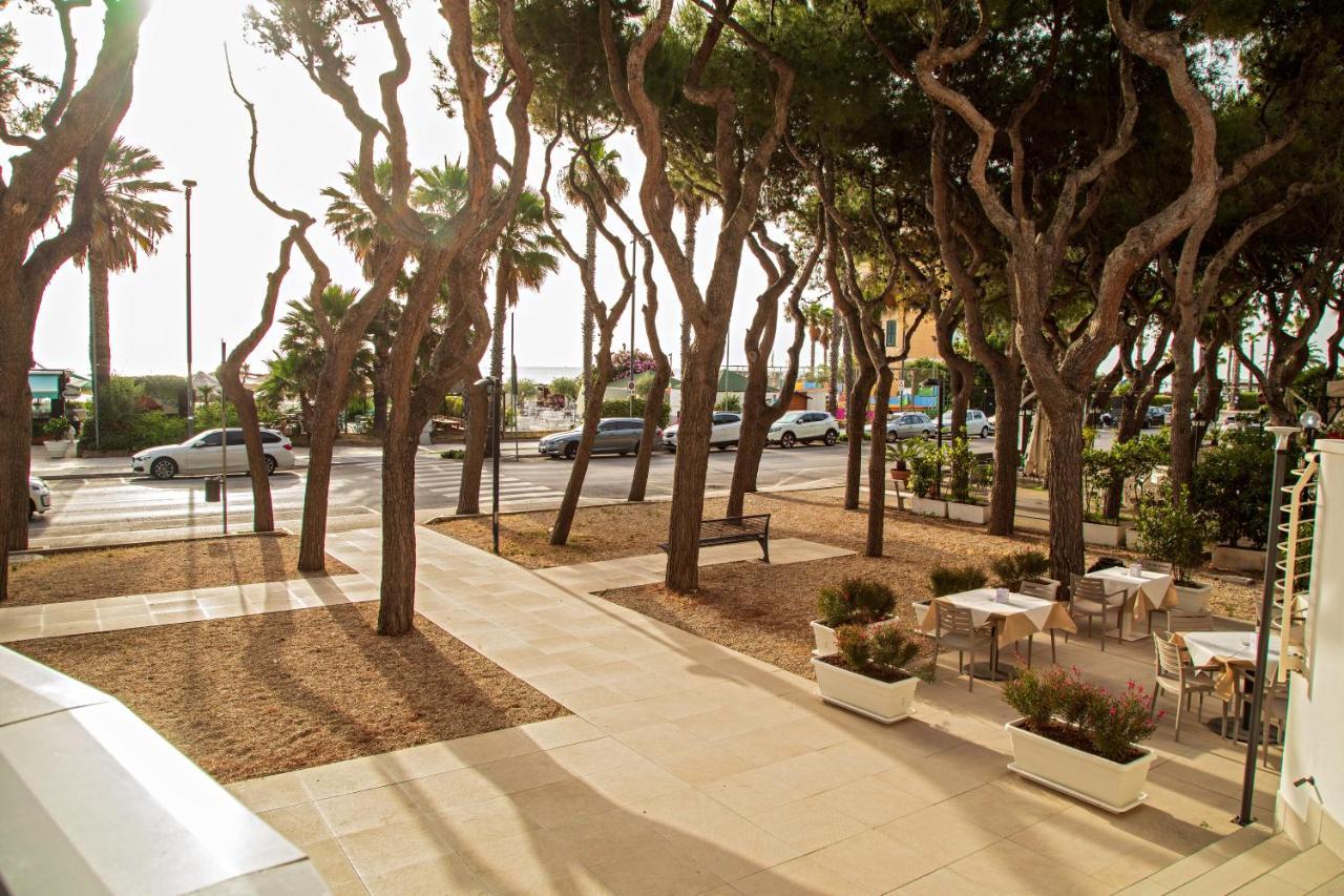 Hotel Velia Grottammare Εξωτερικό φωτογραφία