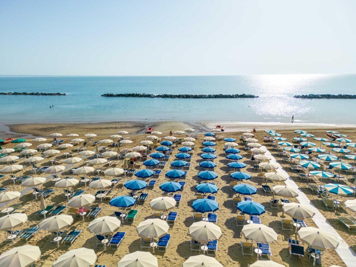 Hotel Velia Grottammare Εξωτερικό φωτογραφία