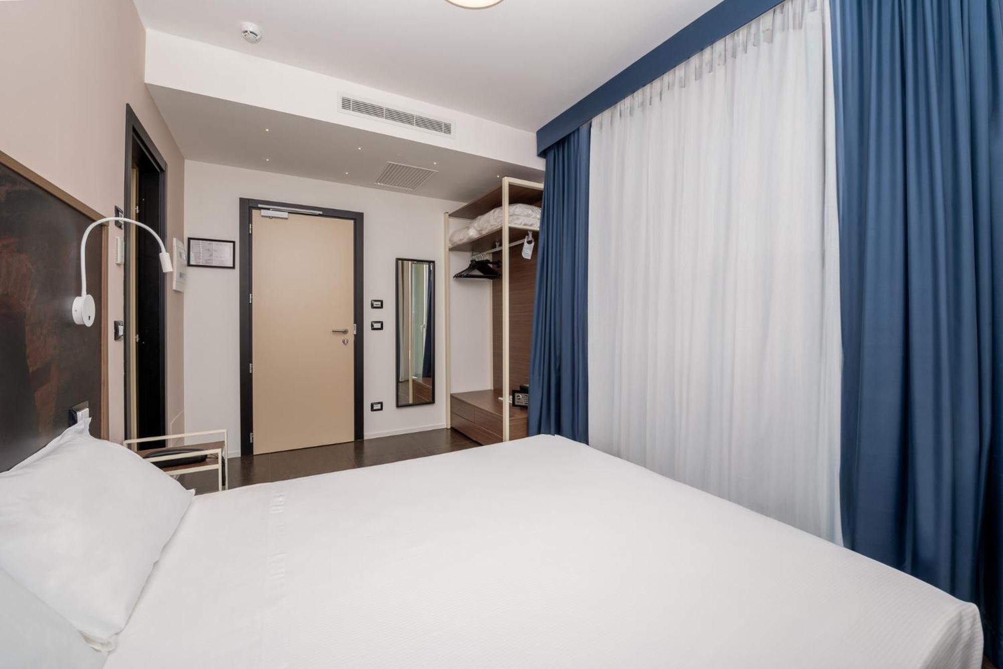Hotel Velia Grottammare Εξωτερικό φωτογραφία